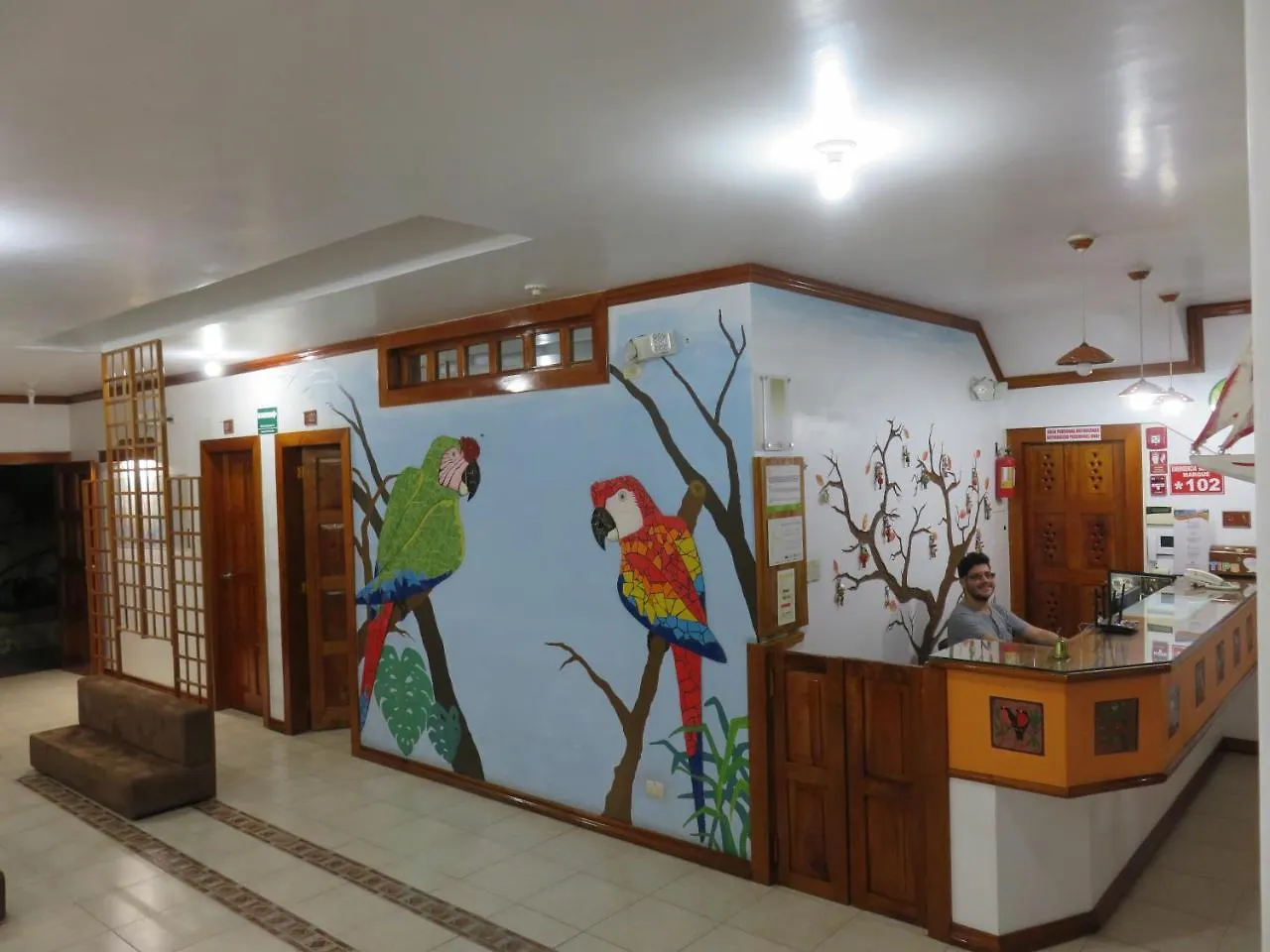*** Bed & Breakfast Hostal Macaw Guayaquil Ecuador